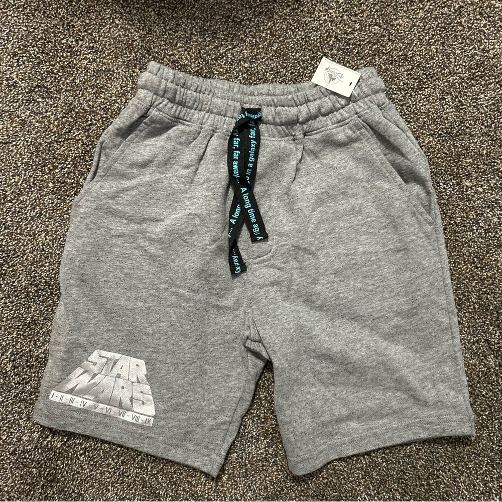 NWT Disney Star Wars women’s XS gray sweat shorts pajamas loungewear comfy soft
